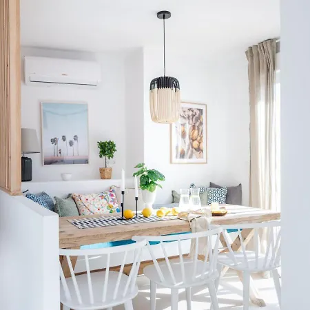 Alfonso Xii 28 Menyber Nyaraló Nerja